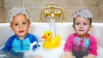 Toy Video: Bath Song, Learn Good Habits for Kids